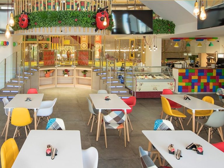 GALLERY cafe paixnidia wonderland 5 768x576