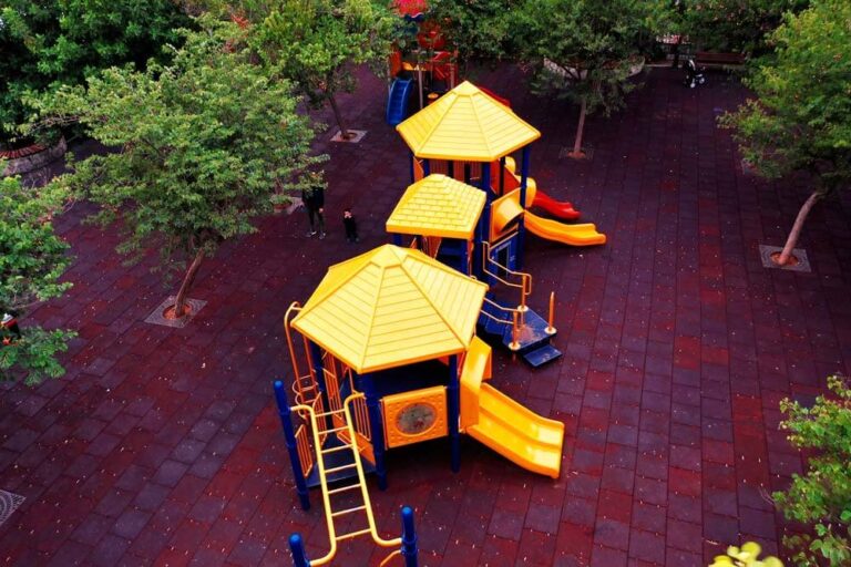 παιδική χαρά 25 768x512